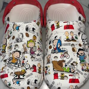 Snoopy/Peanuts CROCS Kids Clogs - Red and White